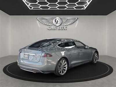 2014 Tesla Model S   - Photo 7 - Lennox, CA 90304