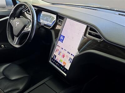2014 Tesla Model S   - Photo 13 - Lennox, CA 90304