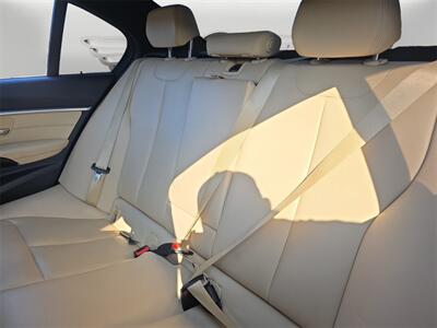 2017 BMW 330i   - Photo 13 - Lennox, CA 90304