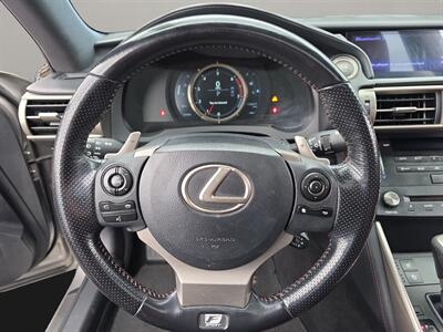 2016 Lexus IS 200t 200t  F SPORT - Photo 10 - Lennox, CA 90304