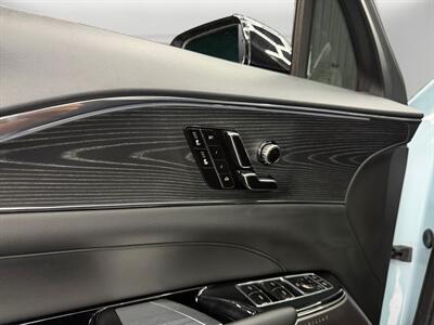 2024 Cadillac LYRIQ Sport - Photo 19 - Lennox, CA 90304