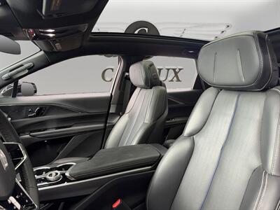2024 Cadillac LYRIQ Sport - Photo 9 - Lennox, CA 90304