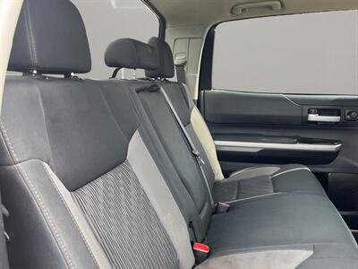 2017 Toyota Tundra SR5 CrewMax   - Photo 16 - Lennox, CA 90304