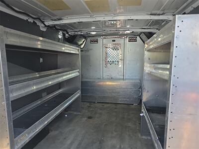 2020 Ford Transit   - Photo 17 - Lennox, CA 90304