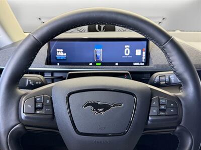 2024 Ford Mustang Mach-E Premium   - Photo 20 - Lennox, CA 90304