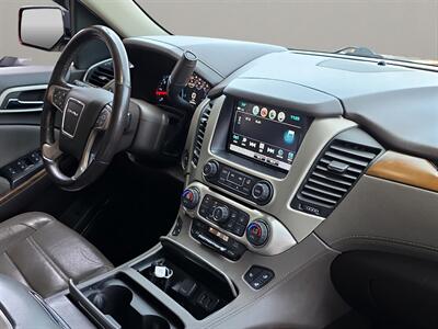 2020 GMC Yukon Denali   - Photo 15 - Lennox, CA 90304