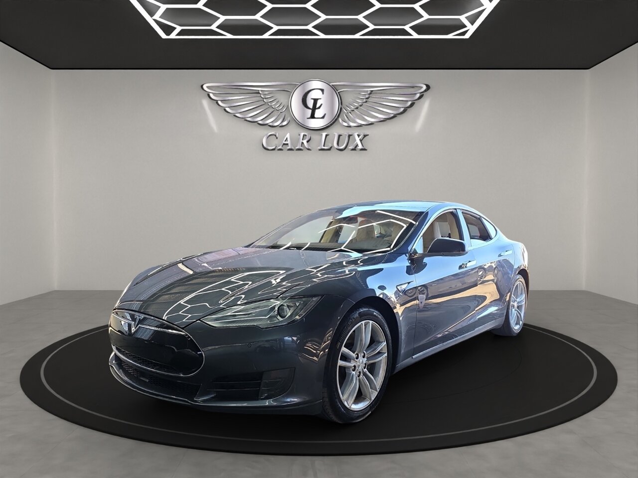 2016 Tesla Model S 85 photo 3