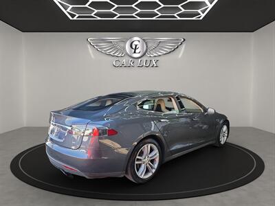 2016 Tesla Model S 85   - Photo 7 - Lennox, CA 90304