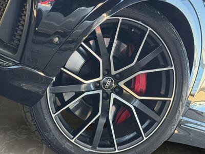 2021 Audi SQ8 4.0T Premium Plus quattro - Photo 28 - Lennox, CA 90304
