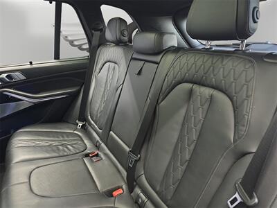 2019 BMW X5 xDrive50i  M SPORT - Photo 13 - Lennox, CA 90304