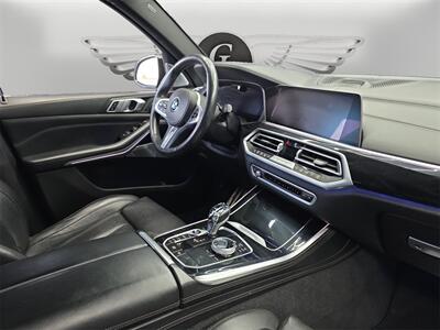 2019 BMW X5 xDrive50i  M SPORT - Photo 11 - Lennox, CA 90304