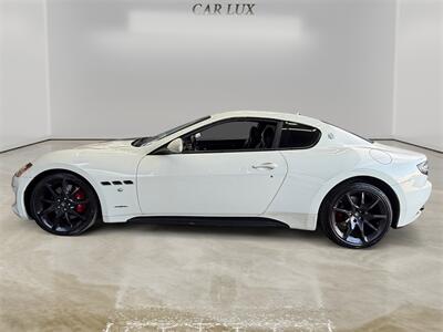2013 Maserati GranTurismo Sport   - Photo 2 - Lennox, CA 90304