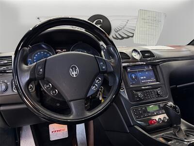 2013 Maserati GranTurismo Sport   - Photo 10 - Lennox, CA 90304