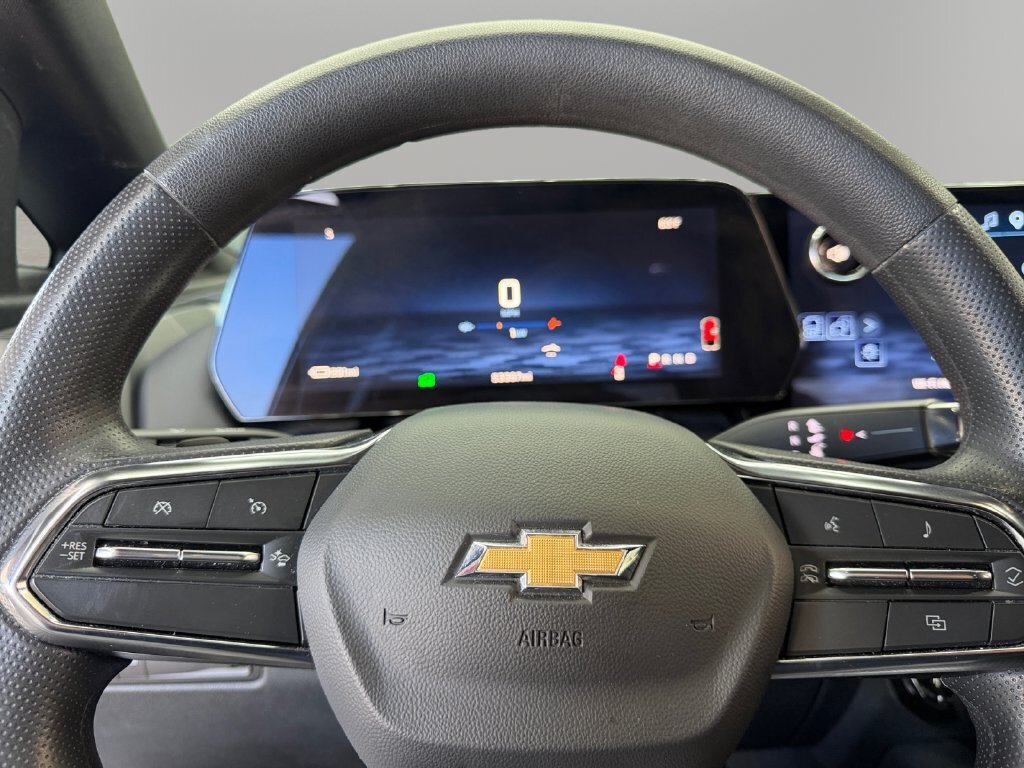 2025 Chevrolet Equinox EV LT - Photo 20 - Lennox, CA 90304