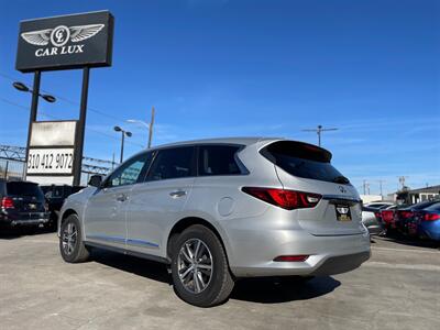 2020 INFINITI QX60 Pure   - Photo 4 - Lennox, CA 90304