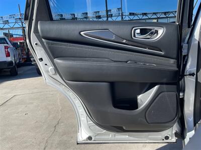 2020 INFINITI QX60 Pure   - Photo 15 - Lennox, CA 90304