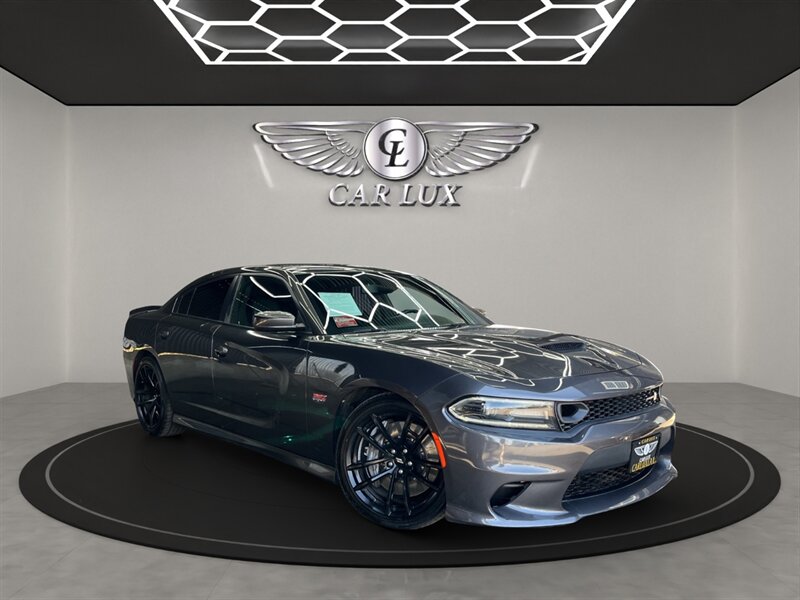 2020 Dodge Charger R/T Scat Pack  