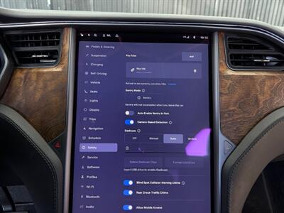 2020 Tesla Model X Long Range - Photo 31 - Lennox, CA 90304