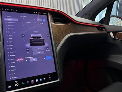 2020 Tesla Model X Long Range - Photo 33 - Lennox, CA 90304