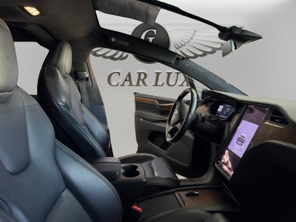 2020 Tesla Model X Long Range - Photo 15 - Lennox, CA 90304