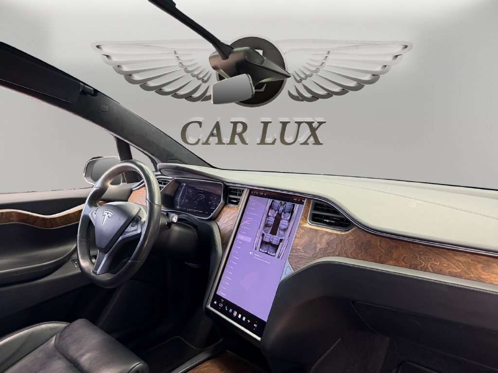 2020 Tesla Model X Long Range - Photo 17 - Lennox, CA 90304