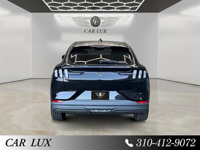 2022 Ford Mustang Mach-E Select   - Photo 4 - Lennox, CA 90304