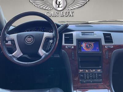 2007 Cadillac Escalade   - Photo 13 - Lennox, CA 90304