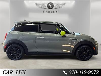 2022 MINI Hardtop 2 Door Signature Plus   - Photo 6 - Lennox, CA 90304