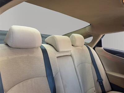 2013 Hyundai SONATA Hybrid   - Photo 21 - Lennox, CA 90304