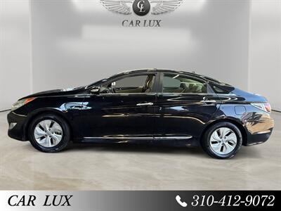 2013 Hyundai SONATA Hybrid   - Photo 2 - Lennox, CA 90304