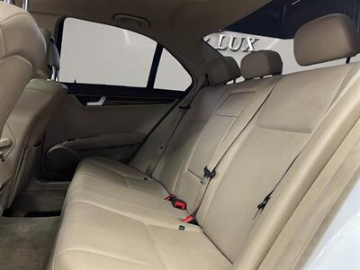 2013 Mercedes-Benz C 250 Luxury   - Photo 12 - Lennox, CA 90304