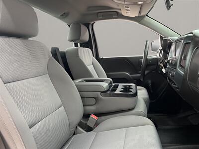 2018 Chevrolet Silverado 1500 WT   - Photo 16 - Lennox, CA 90304