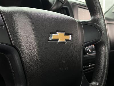2018 Chevrolet Silverado 1500 WT   - Photo 21 - Lennox, CA 90304