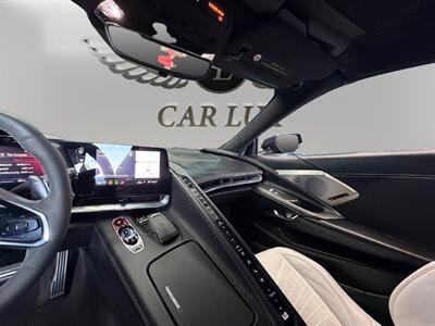 2020 Chevrolet Corvette Stingray 3LT - Photo 11 - Lennox, CA 90304