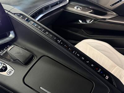 2020 Chevrolet Corvette Stingray 3LT - Photo 28 - Lennox, CA 90304