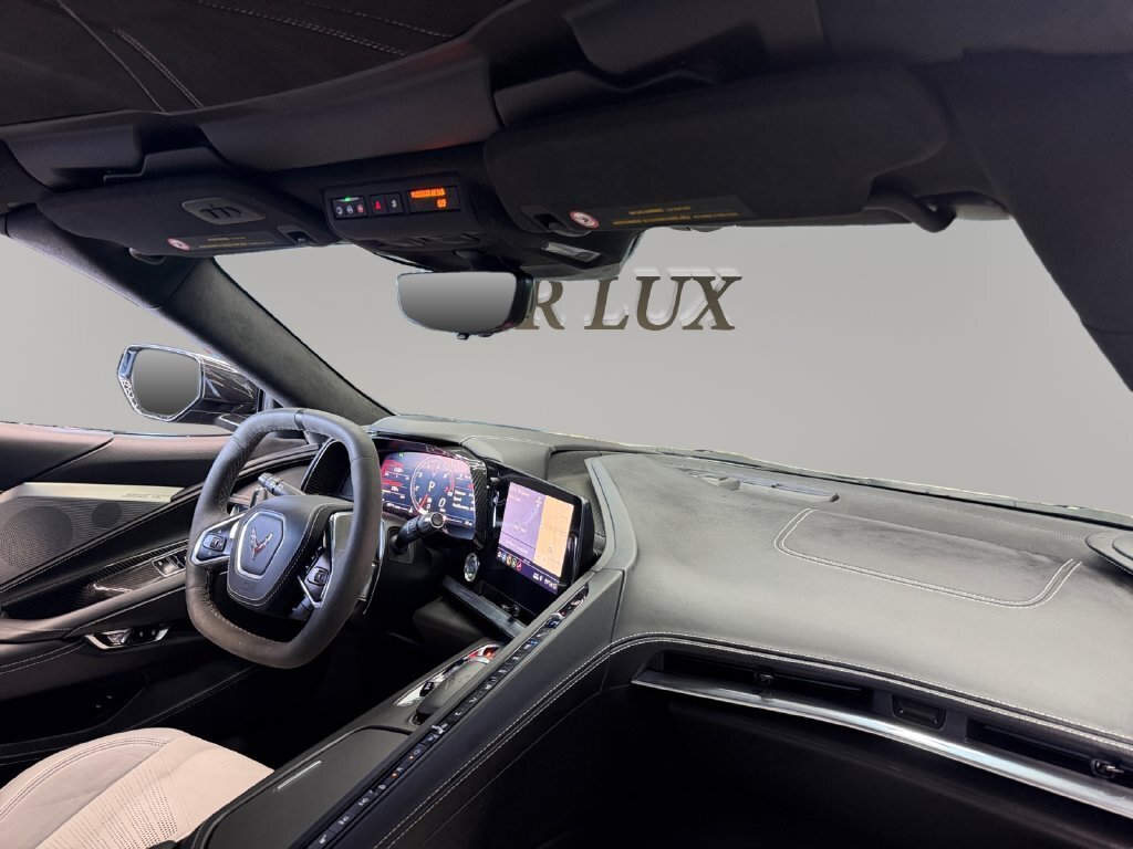 2020 Chevrolet Corvette Stingray 3LT - Photo 19 - Lennox, CA 90304