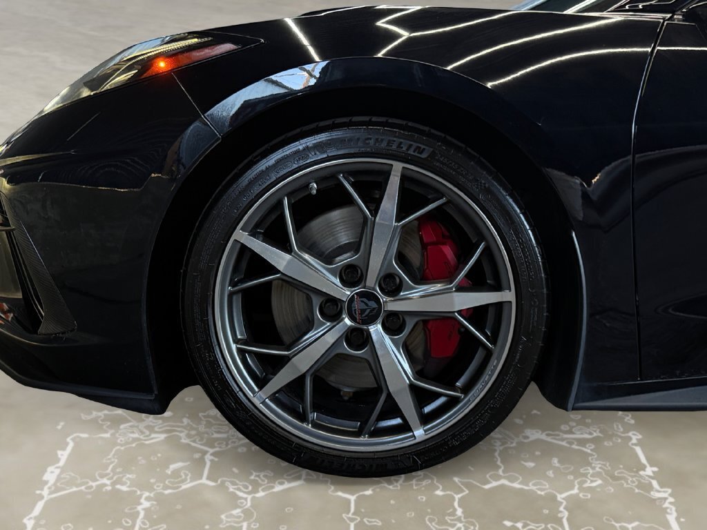 2020 Chevrolet Corvette Stingray 3LT - Photo 14 - Lennox, CA 90304