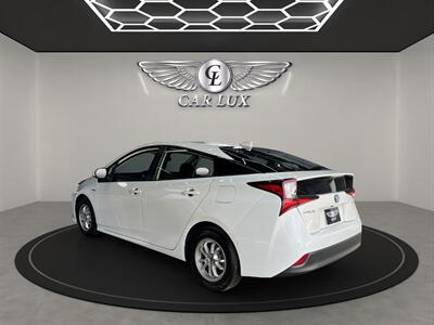 2021 Toyota Prius LE   - Photo 5 - Lennox, CA 90304