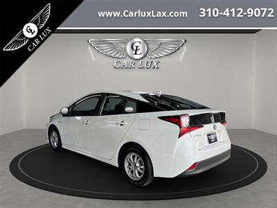 2021 Toyota Prius LE   - Photo 5 - Lennox, CA 90304