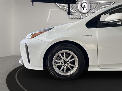 2021 Toyota Prius LE   - Photo 9 - Lennox, CA 90304