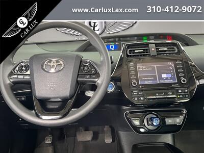 2021 Toyota Prius LE   - Photo 14 - Lennox, CA 90304