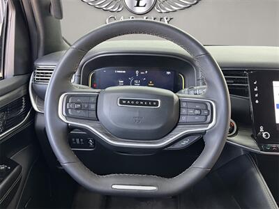 2023 Jeep Wagoneer Series III   - Photo 10 - Lennox, CA 90304