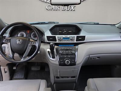 2012 Honda Odyssey Touring   - Photo 14 - Lennox, CA 90304