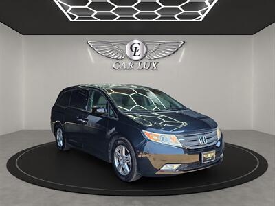 2012 Honda Odyssey Touring   - Photo 1 - Lennox, CA 90304