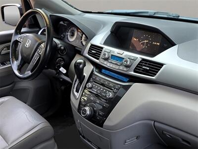 2012 Honda Odyssey Touring - Photo 15 - Lennox, CA 90304