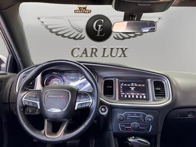 2019 Dodge Charger SXT - Photo 10 - Lennox, CA 90304