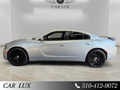 2019 Dodge Charger SXT - Photo 2 - Lennox, CA 90304