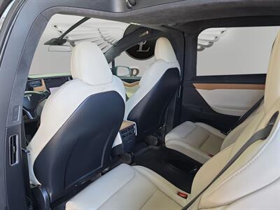 2020 Tesla Model X Performance   - Photo 21 - Lennox, CA 90304