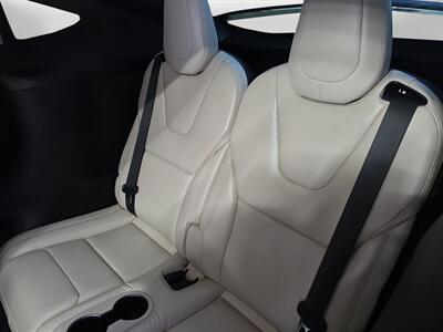 2020 Tesla Model X Performance   - Photo 19 - Lennox, CA 90304