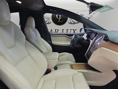 2020 Tesla Model X Performance   - Photo 15 - Lennox, CA 90304